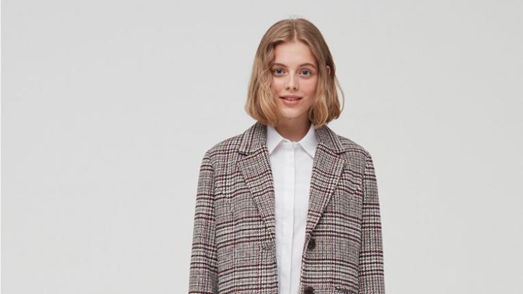  ЧЕРЕН ПЕТЪК: Зимни боти и палта на СТРАХОТНИ ЦЕНИ! 