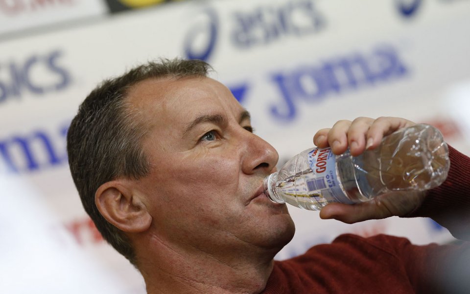 Бившият треньор на ЦСКА Стамен Белчев сподели дали би водил