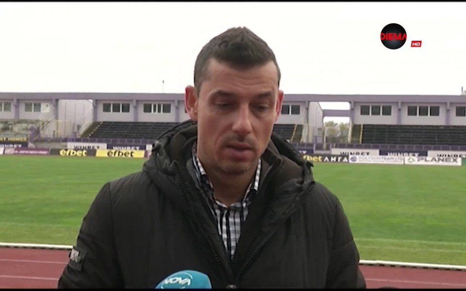 Закотвен на дъното в таблицата в efbet Лига, Етър ще