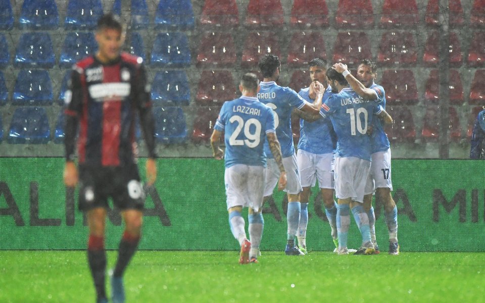 Лацио спечели гостуването си на Кротоне с 2:0 в мач