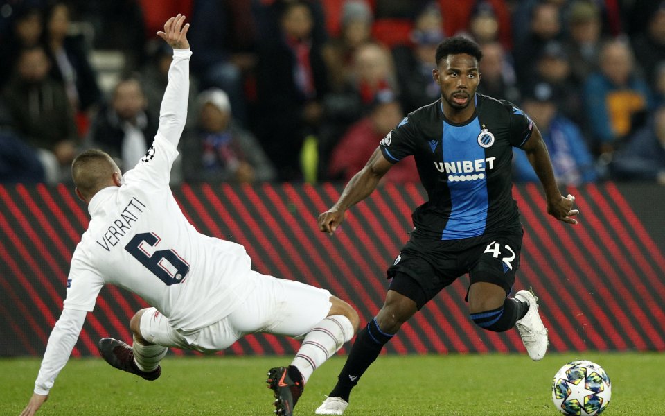 Нападателят на белгийския Клуб Брюж Емануел Денис ще пропусне мача