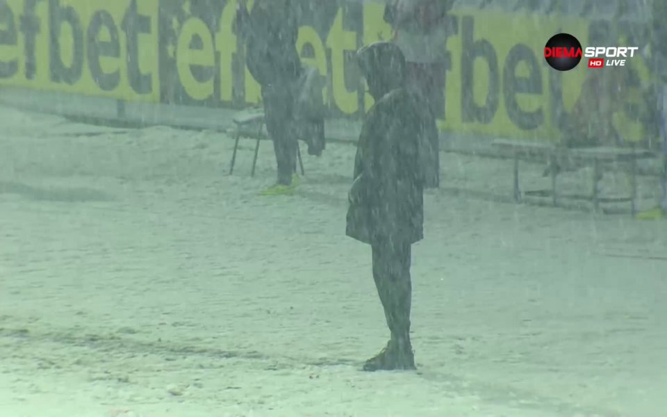 .native-ad-suggested-news { position: relative; margin-bottom: 40px; width: 100%; padding: 20px