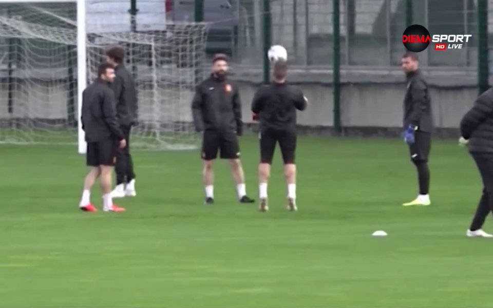 .native-ad-suggested-news { position: relative; margin-bottom: 40px; width: 100%; padding: 20px