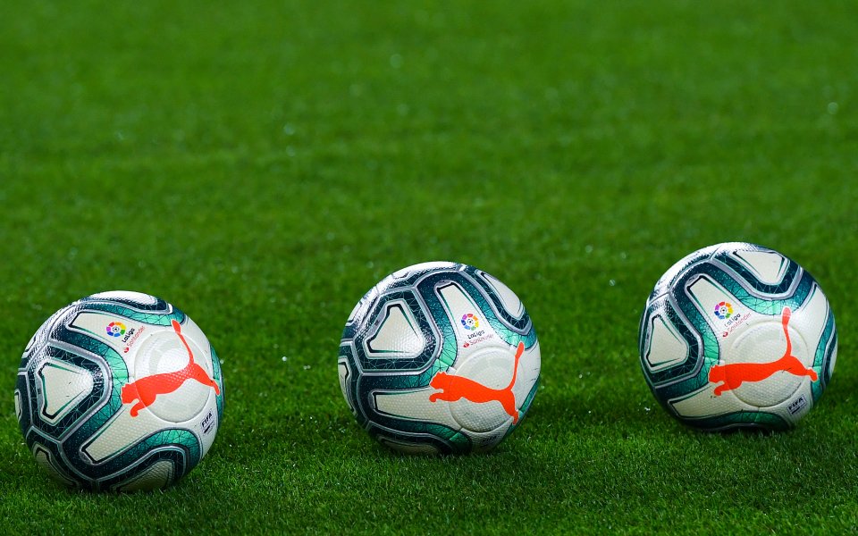 Барселона посреща Леванте в късния неделен двубой от 13-ия кръг