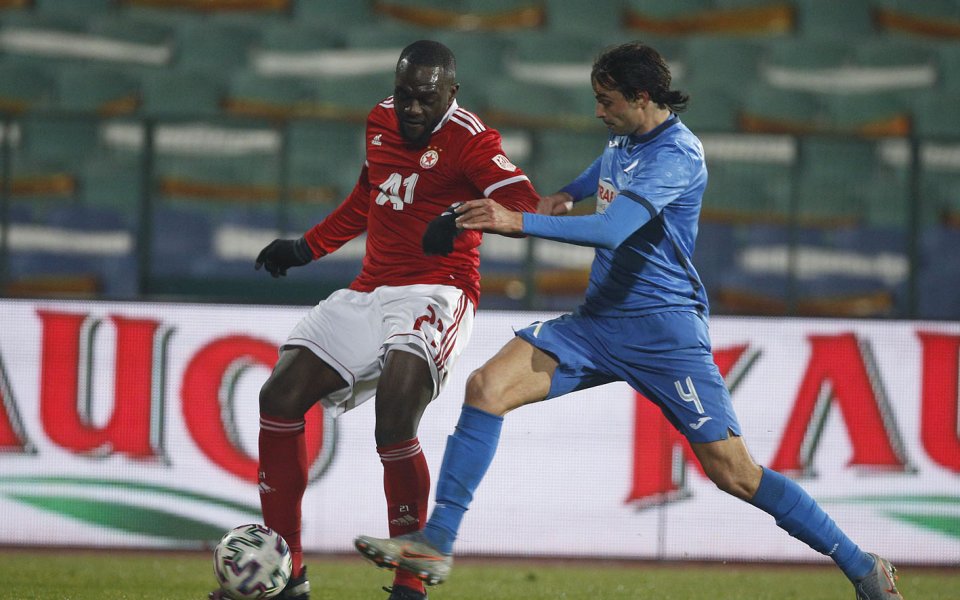 Отборът на ЦСКА ще се опита да привлече нов дефанзивен