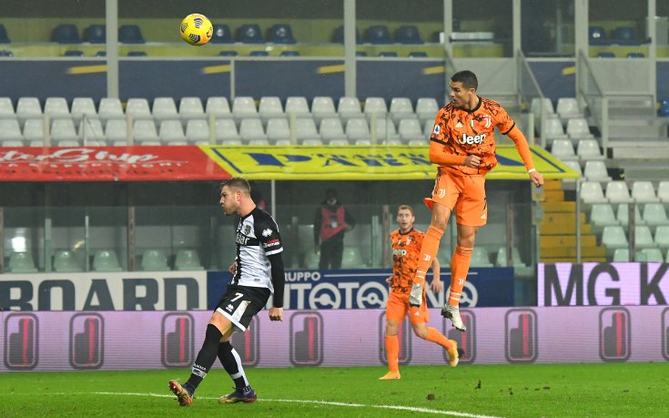 Юве разпиля Парма, Кристиано излезе начело сред голмайсторите в Италия