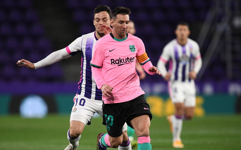 Валядолид и Барселона играят при 0:2 в късния мач от