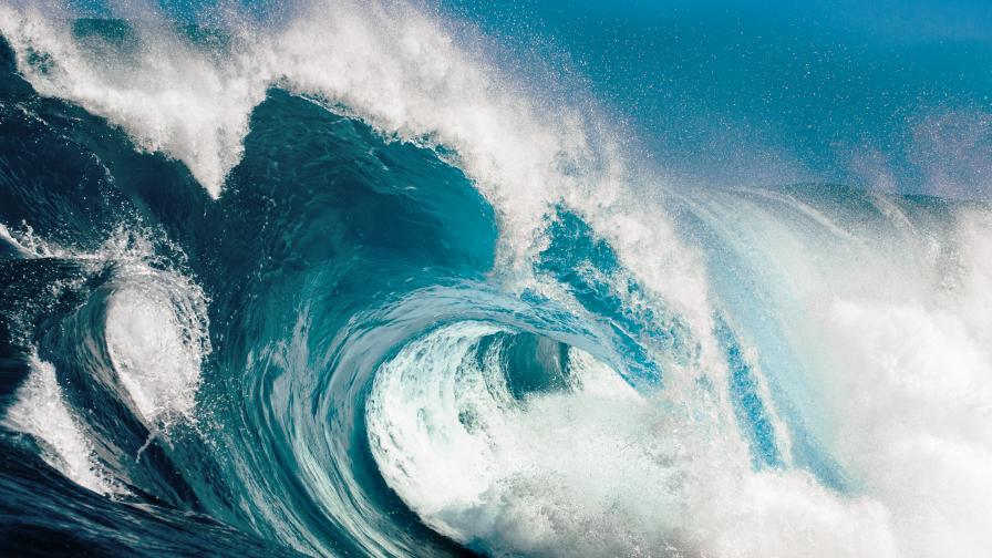Земетресение с магнитуд 7,7 в Тихия океан предизвика малки вълни цунами