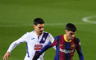 Отборите на Барселона и Ейбар играят при резултат 0 0 в