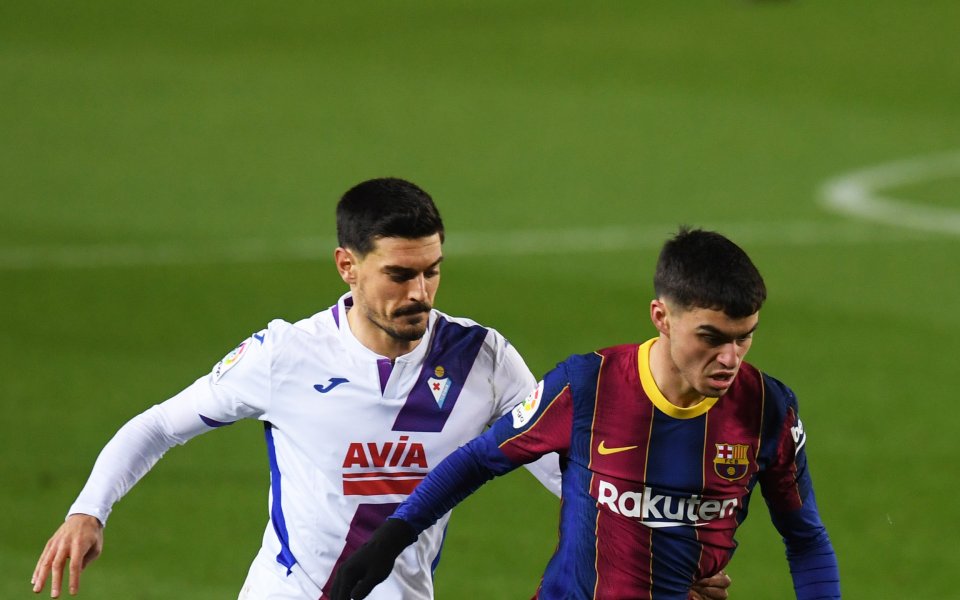 Отборите на Барселона и Ейбар играят при резултат 0:0 в