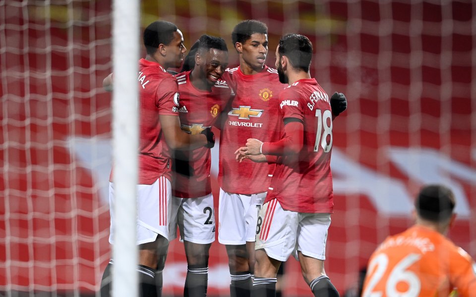 Манчестър Юнайтед и Астън Вила играят при 1:0 във втори