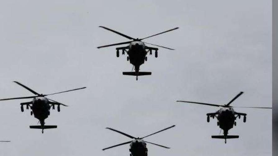 Американски военни хеликоптери прелитат над България