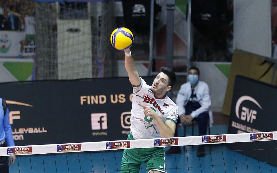 Тодор Скримов ще играе за България на СП по волейбол