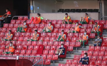 Гранада посреща Барселона във втория съботен двубой от 18 ия кръг