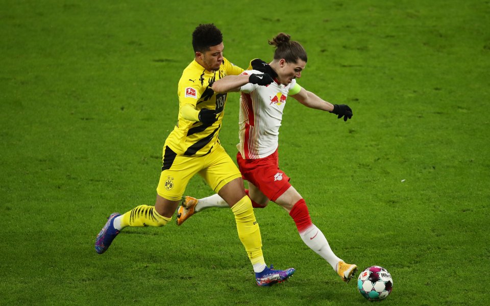 Отборите на РБ Лайпциг и Борусия Дортмунд играят при резултат