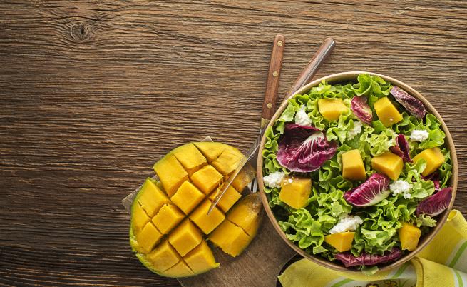 Вкуснa идея: Салата с хрупкаво телешко и манго