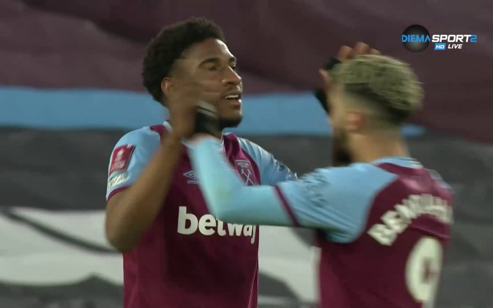 Уест хем - Донкастър 4:0 /репортаж/ function showNative(obj) { setTimeout(function