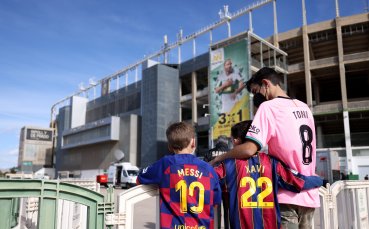 Елче приема Барселона на своя Мартин Валеро в мач от