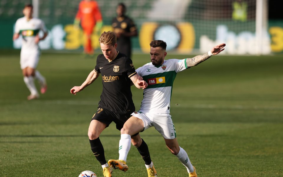 Елче и Барселона играят при резултат 0:1 на стадион &bdquo;Мартин
