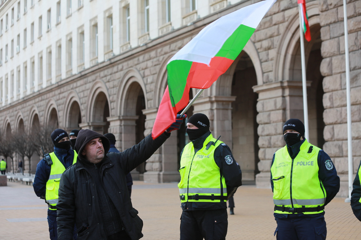 200 дни протести в София срещу правителството и главния прокурор