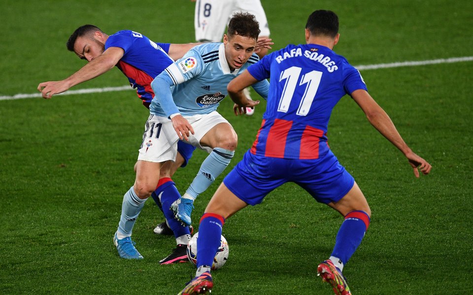 Селта и Ейбар не излъчиха победител, завършвайки при равенство 1:1