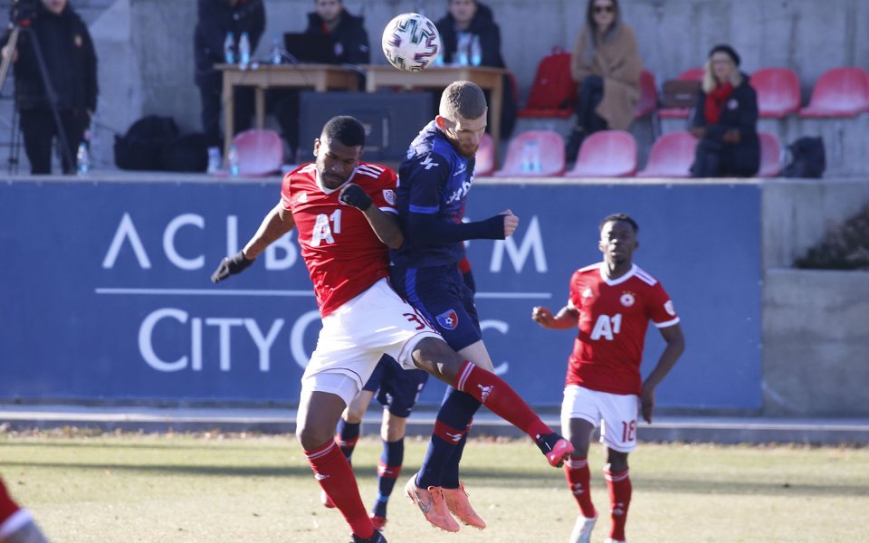 ЦСКА посреща Струмска слава в приятелска среща, която ще се