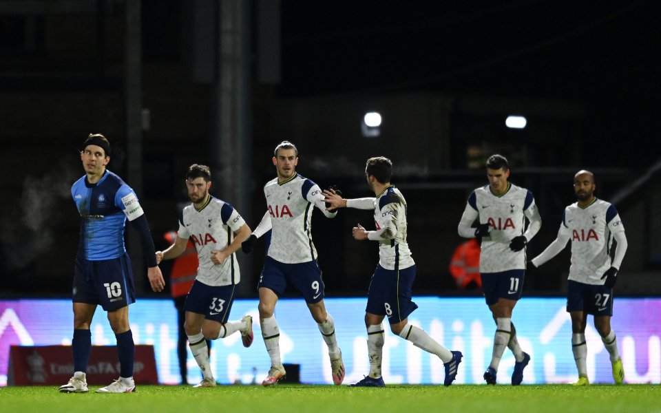 Отборът на Тотнъм постигна изстрадана, но в крайна сметка убедителна