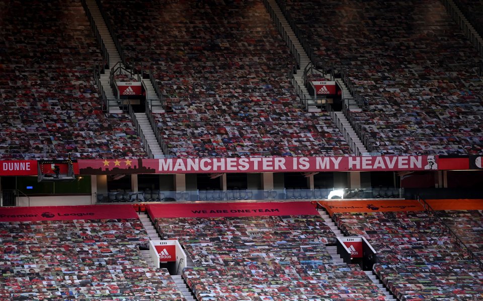 Отборите на Манчестър Юнайтед и Шефилд Юнайтед излизат един срещу