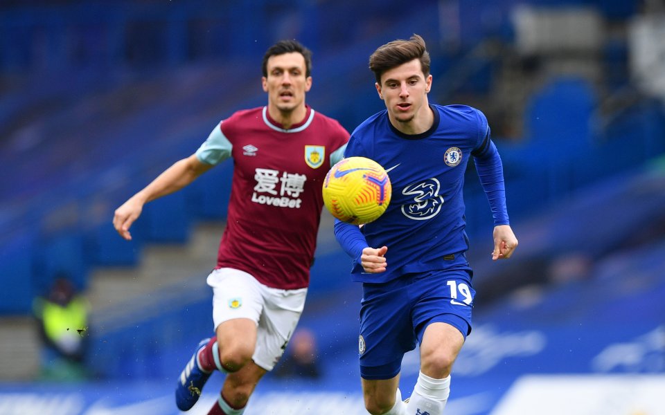 Отборите на Челси и Бърнли играят при резултат 0:0 в