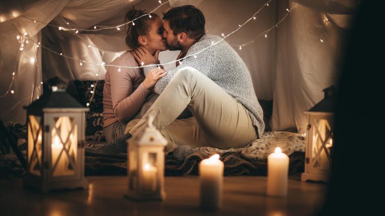  7 хрумвания за сантиментална вечер вкъщи за Свети Валентин 