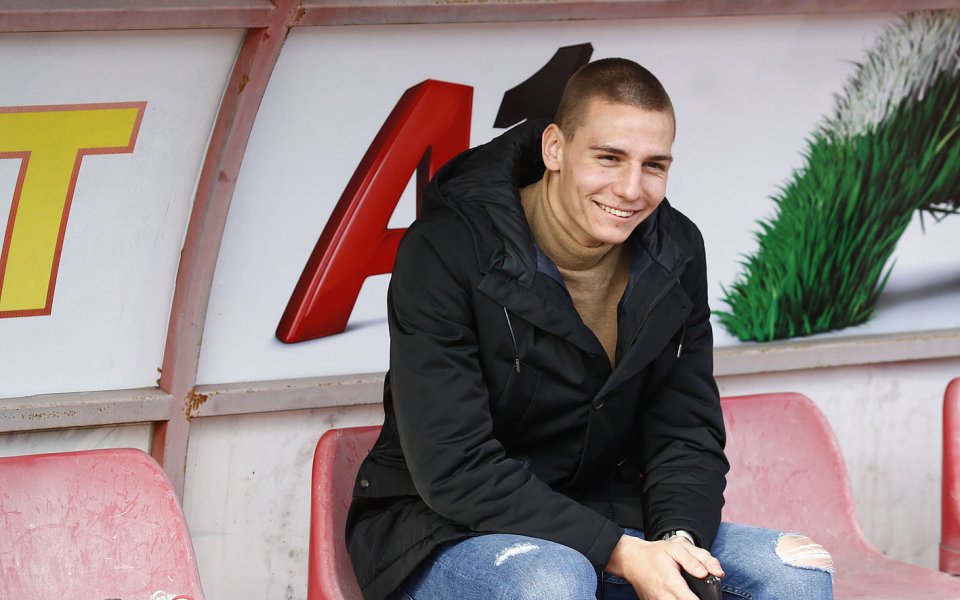 Вече официално бранителят на Болоня Валентин Антов говори пред DIEMA