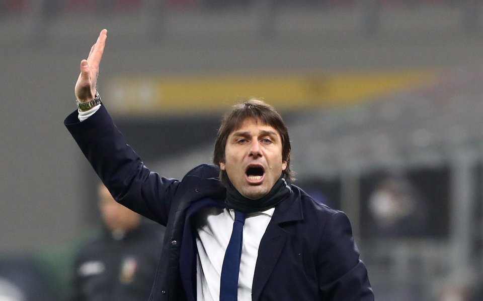 Треньорът на Интер Антонио Конте се извини за неприличния си