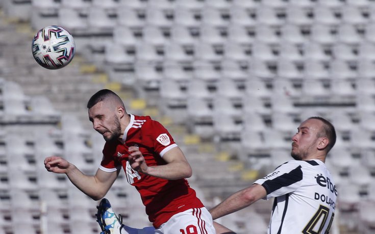 Пенев отново ще разчита на низвергнат от Акрапович национал