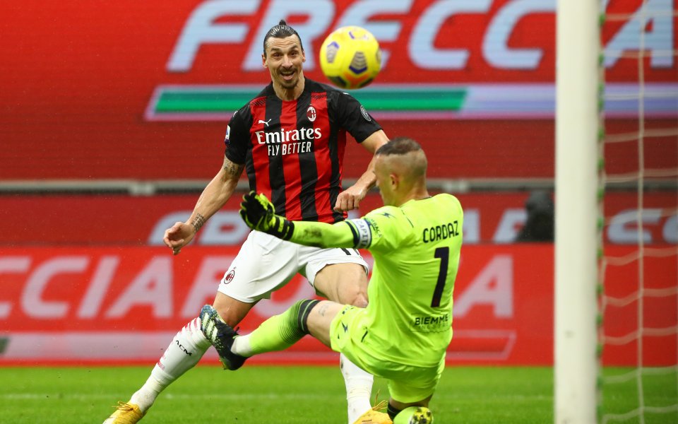 Милан и Кротоне играят при 1:0 в мач от 21-ия