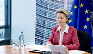 Фон дер Лайен с молба страните от ЕС да дарят ваксини на Украйна