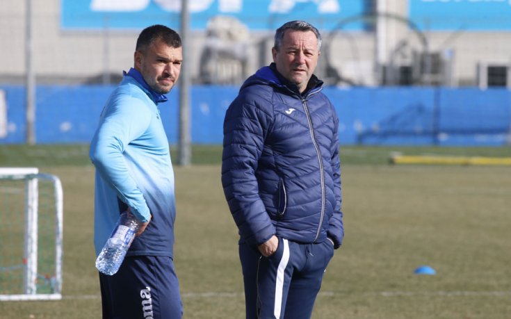Валери Божинов тренира отделно от 