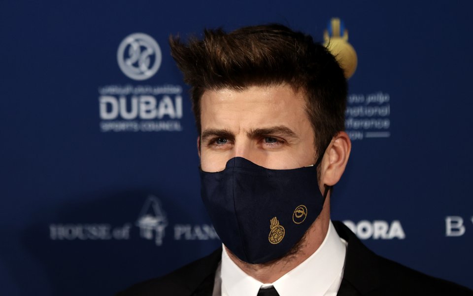 Защитникът Жерар Пике от отбора на Барселона ще бъде разследван