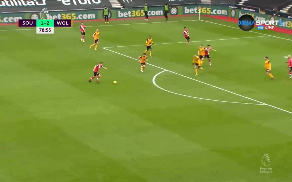 Саутхямптън - Уулвърхямптън 1:2 /репортаж/ function showNative(obj) { setTimeout(function ()