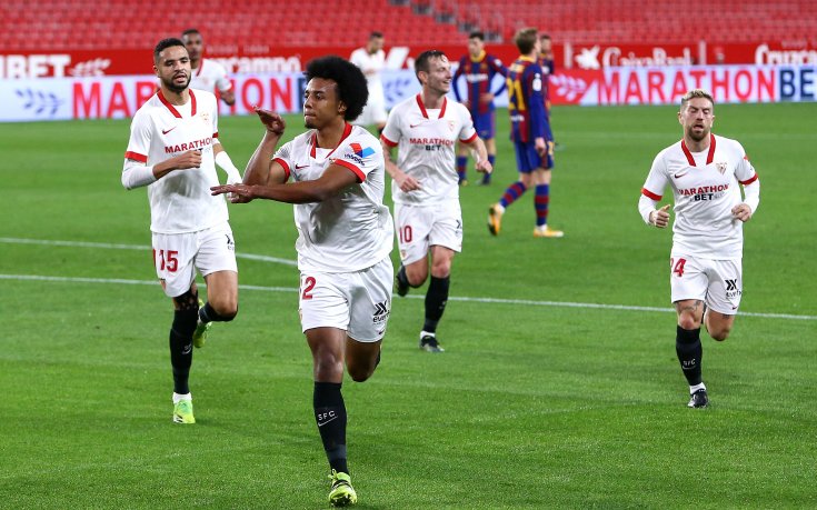 Манчестър Юнайтед е готов да плати 70 милиона евро за защитник на Севиля