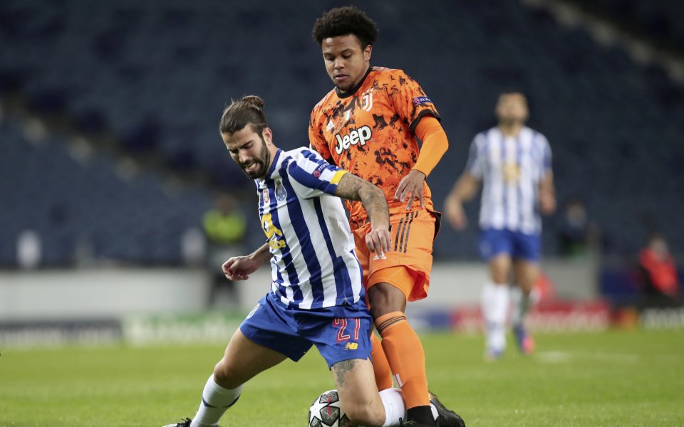 Отборите на Порто и Ювентус играят при резултат 1:0 в