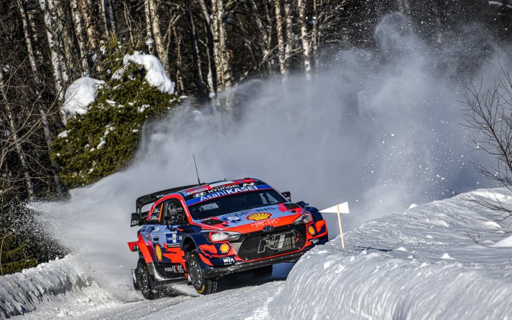 Танак увеличи аванса си на върха в класирането във Финландия