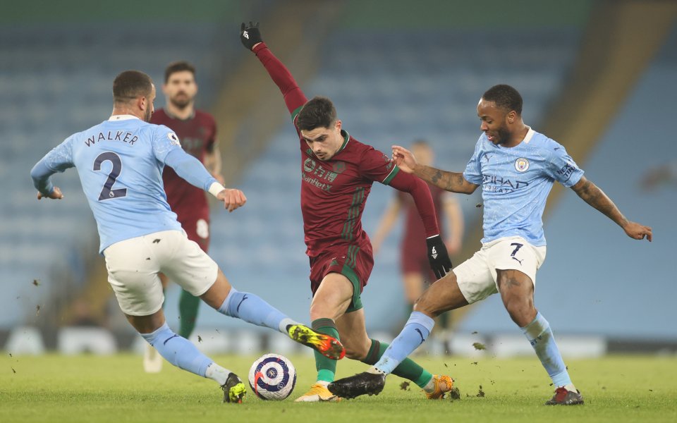 Манчестър Сити и Уулвърхемптън играят при 2:1 в изтеглен мач