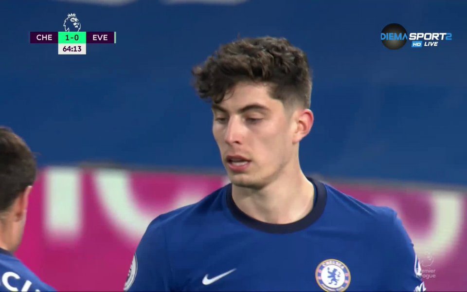 Жоржиньо покачи на 2:0 срещу Евертън след точно изпълнена дузпа.