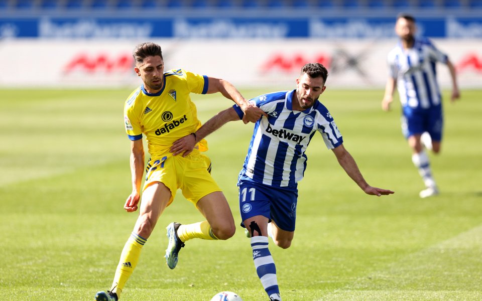 В двубой от 27-ия кръг на испанското първенство Алавес и