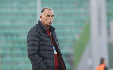 Треньорът на Ботев Враца Антони Здравков подаде оставка