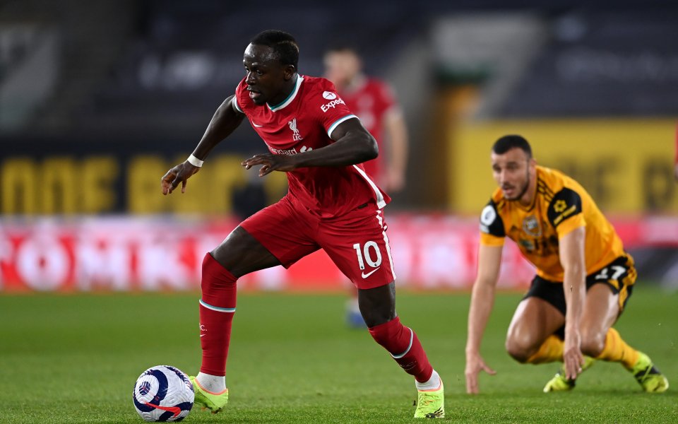 Отборите на Уулвърхемптън и Ливърпул играят при