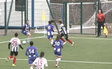 Тежка загуба с 0 10 претърпя женският отбор на Етър у