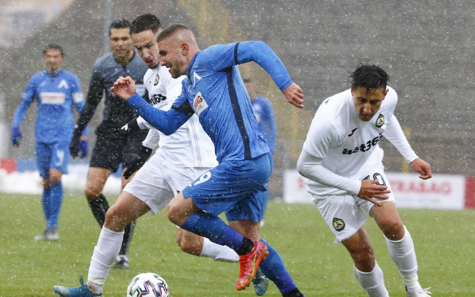 Футболистите на Левски си издействаха сериозна почивка с