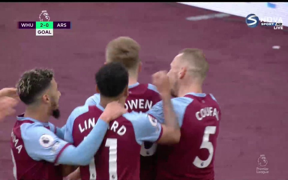 Отборът на Уест Хем води с 3:1 над Арсенал преди