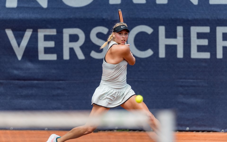 Фани Щолар е една от най-красивите тенисистки, които се изявяват